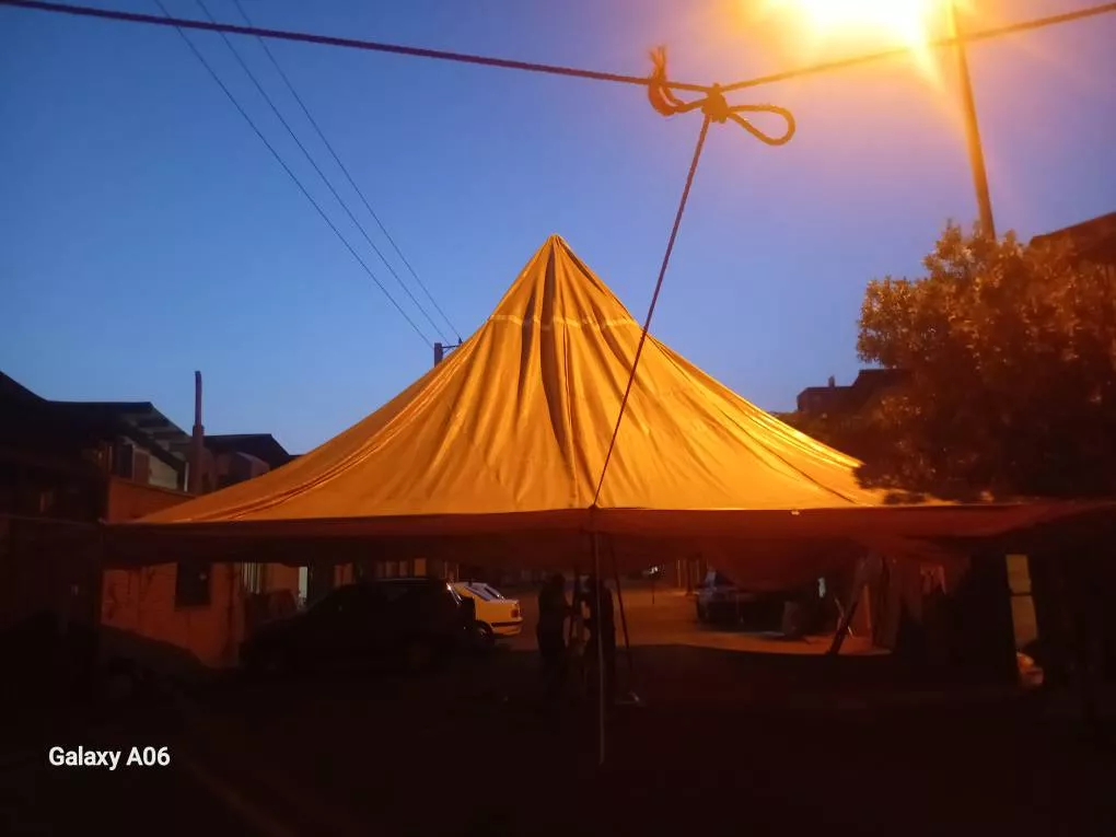 خیمه عزاداری